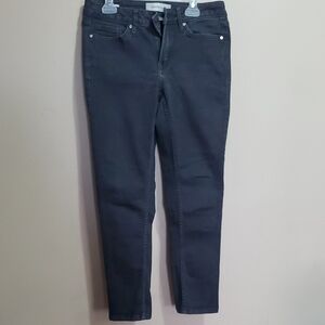 Calvin Klein Women's Ultimate Skinny Black Jeans Size 28/32